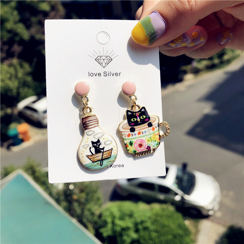 Korea Cat Series Cute Teacup Bulb Cat Earrings