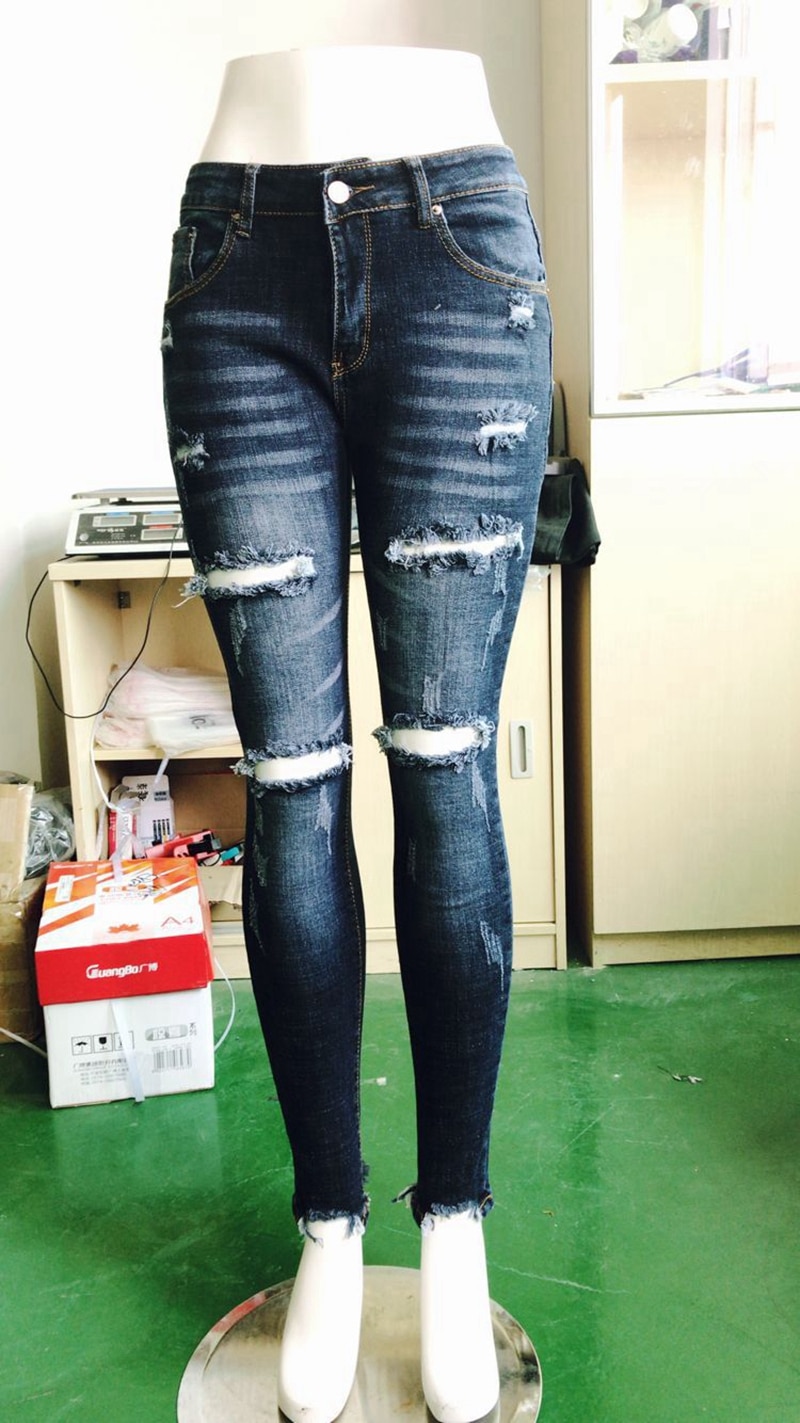 ripped jeans (16)