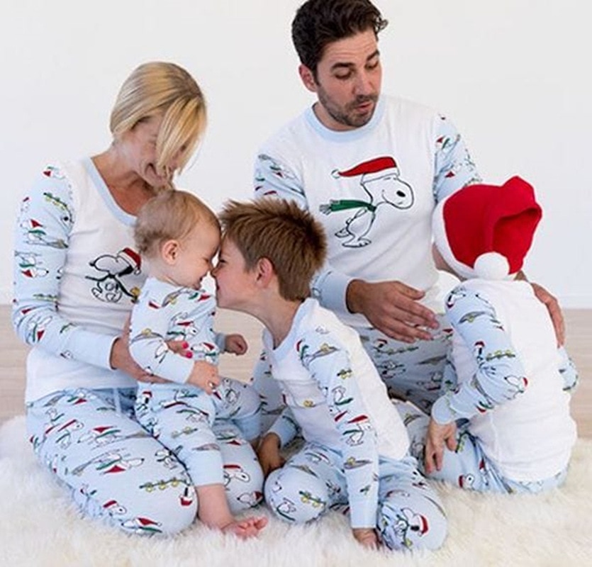 Family_Matching_Holiday_Snoopy