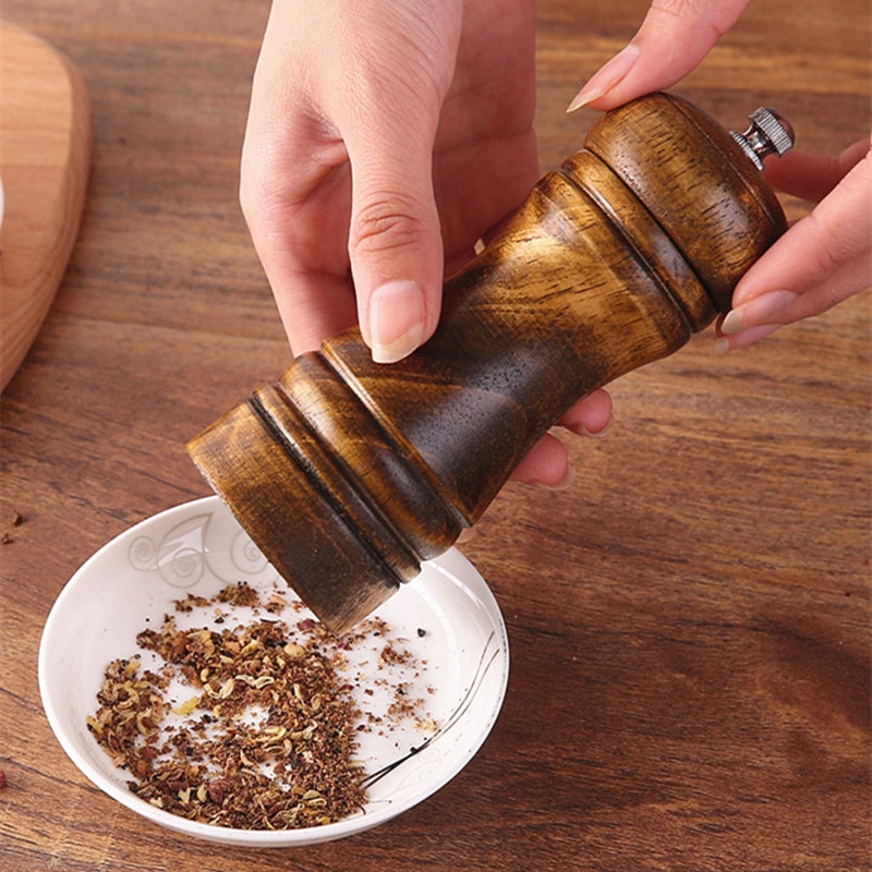 Classical Wood Pepper Spice Mill Grinder Set (5)